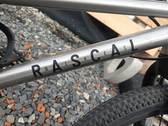 Dětské kolo RASCAL, TOP stav - 2
