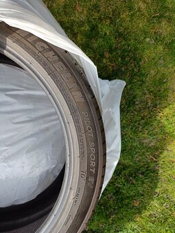 Letní pneu Michelin PILOT SPORT EV 255/40 R20 101W - 2