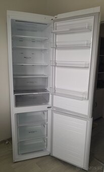 Lednice LG - 2