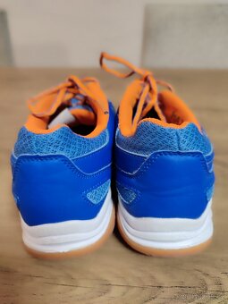 Sálové boty Lotto velikost 38 - 2