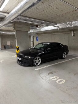 BMW 325i Coupe E46 - 2