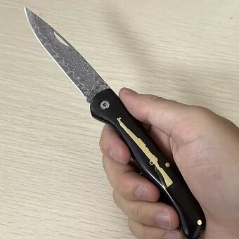 Krásný damaškový nůž - 2