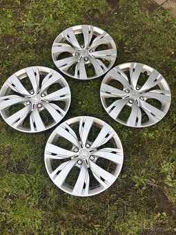Originální poklice / kryty kol Peugeot 15” - 2