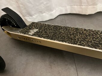 Freestyle koloběžky - Nitrocircus a koloběžka z Decathlonu - 2