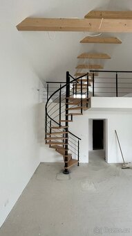 Nové montované točité schodiště - 2