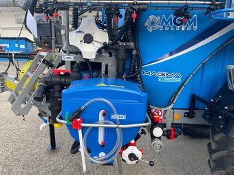 Postřikovač MGM 3024/18 - plná výbava, nový - výstavní kus - 2