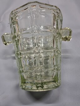 Hutní sklo váza - 2