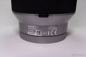 Sony E 18-200 f/3.5-6.3 OSS - SEL18200 - 2