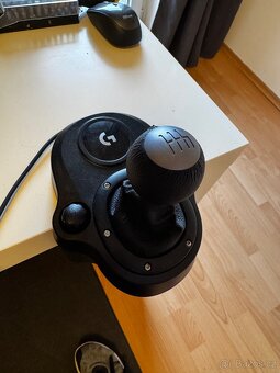 Volant Logitech G29 Driving Force + pedály a řadička - 2