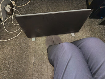 Topení pod nohy 200W - 2