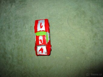 retro-autíčko Detomaso - 2