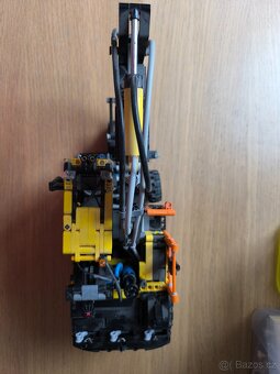 LEGO Technic 42053 Volvo - 2