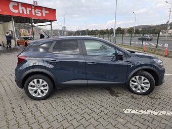 Renault Captur 1.6 E-Tech Plug-in Hybrid (2022) – Výborný st - 2