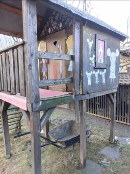 Dětský dřevěný domeček - 2