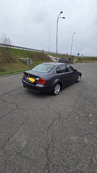 Bmw e90 325ix - 2