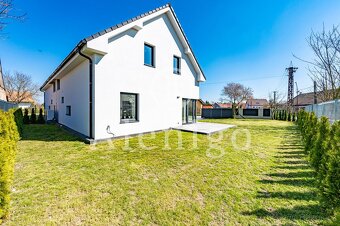 Prodej rodinného domu, 5+KK, 147m2, pozemek 438m2, Čachovice - 2