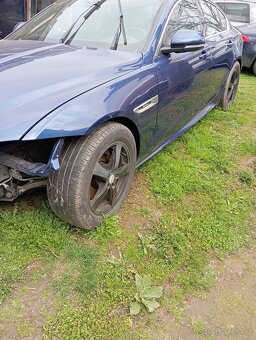 Jaguar XE 2.0D 2016 nepojizdne - 2