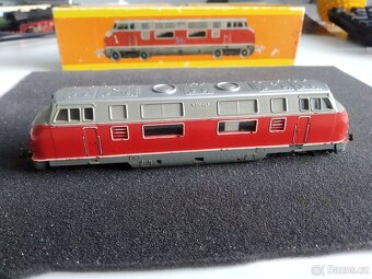 Vláčky TT Lokomotiva V200 + krabička - 2