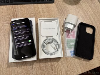 iPhone 13 míjí 128gb midnight - 2