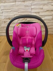 Autosedačka Cybex Aton 5 pro holčičku - 2