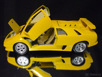 Lamborghini Diablo žluté Bburago 1/18 - 2