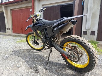 Zdravím prodám dirbike 250ccm - 2