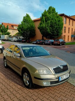 Škoda Octavia - 2