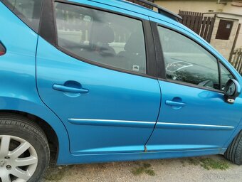 Prodám Peugeot 207 SW r.v.2011 - 2