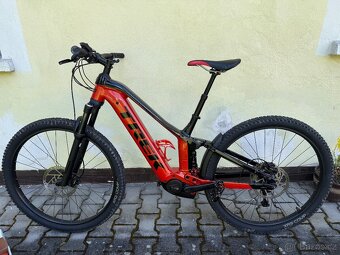 Prodám elektrokolo TREK POWERFLY FS 4 2023 s pouze 140km - 2