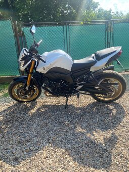 Yamaha fz8 - 2