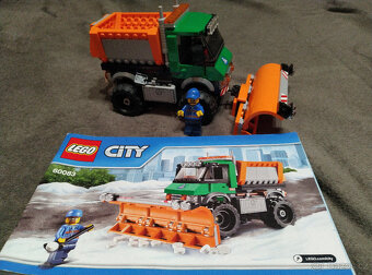 Lego 60083 - Snowplow Truck - 2
