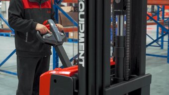 Prodáme použitý vysokozdvižný vozík elektrický WSA161 4800mm - 2