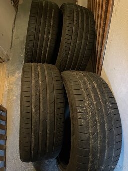 Na prodej pneumatiky 235/40R19 Letni Kumho - 2