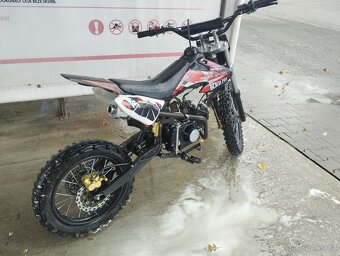 Prodám pitbike KXD 125 kola 17"-14" - 2