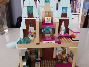 Lego – ledové království - 41068 Oslava na hradě Aren - 2