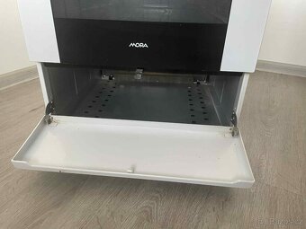 Plynový sporák MORA KS112GW - 2