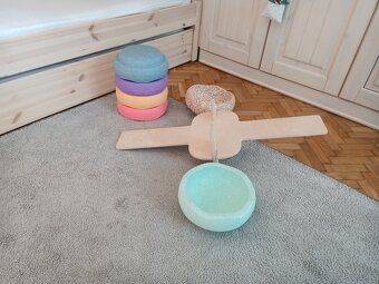 Balanční houpačka ke kamenům Stapelstein - 2