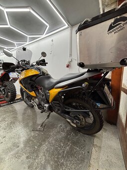 Honda transalp 700 - 2