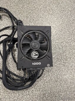 Zdroj EVGA SuperNOVA 1000 G+, 80 Plus Gold 1000W - 2