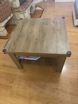 Obývací nábytek + jídelní stůl - 2