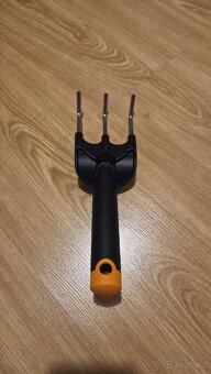 Kypřič Fiskars - 2