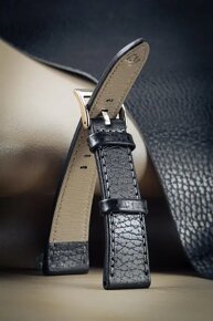 Kožený černý řemínek Hand made - 2