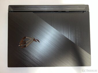 Asus Rog Strix G531GT-AL017 - 2
