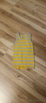 Oblečení v.98-104 - 2