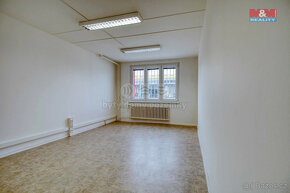 Pronájem kancelářského prostoru, 20 m²,Plzeň, ul. Domažlická - 2