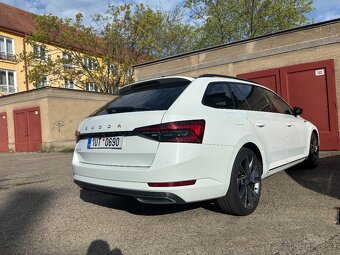 Škoda Superb 3 2.0 TDI 140kw SportLine - 2