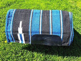 Westernova podsedlova deka Burioni, 75 cm - 2