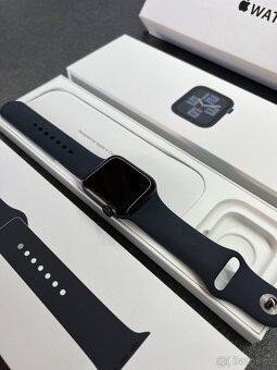 Apple Watch SE 2023 GPS 40mm ZÁRUKA - 2