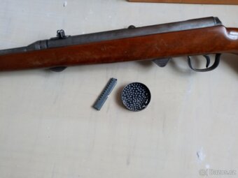 Vzduchovka Anschutz Erzeugnis - Model 275 - 2