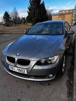 BMW E92 320i - 2